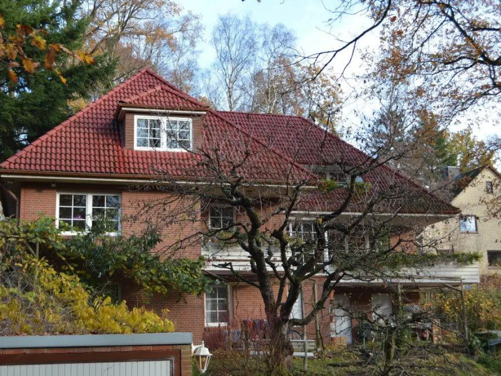 Helle, sonnige 6 Zimmer-Whg. mit Balkonen + Terrasse, Eissendorf