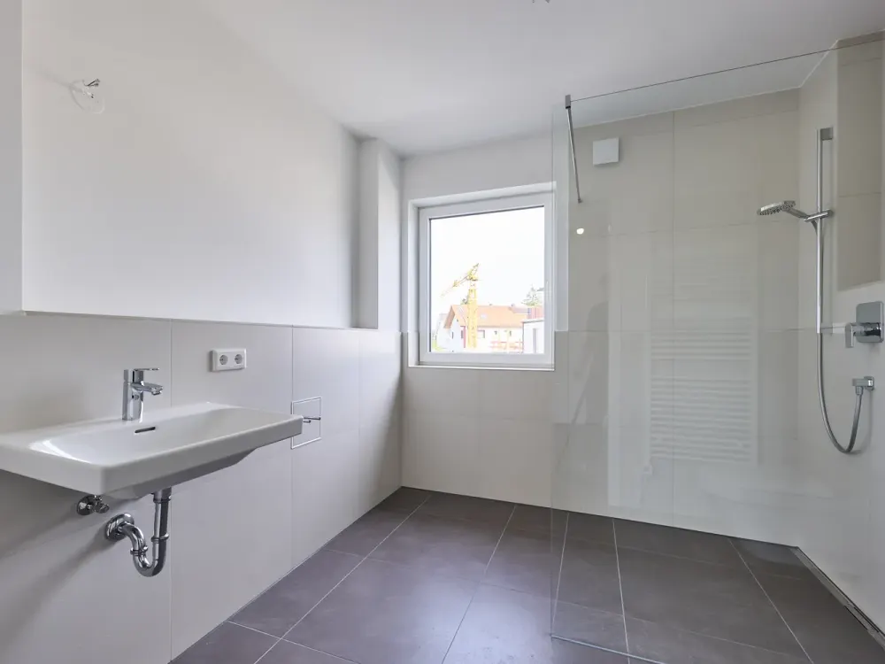 Exklusive, neuwertige 2-Zimmer Wohnung mit erstklassiger Ausstattung und unverbaubarem Blick