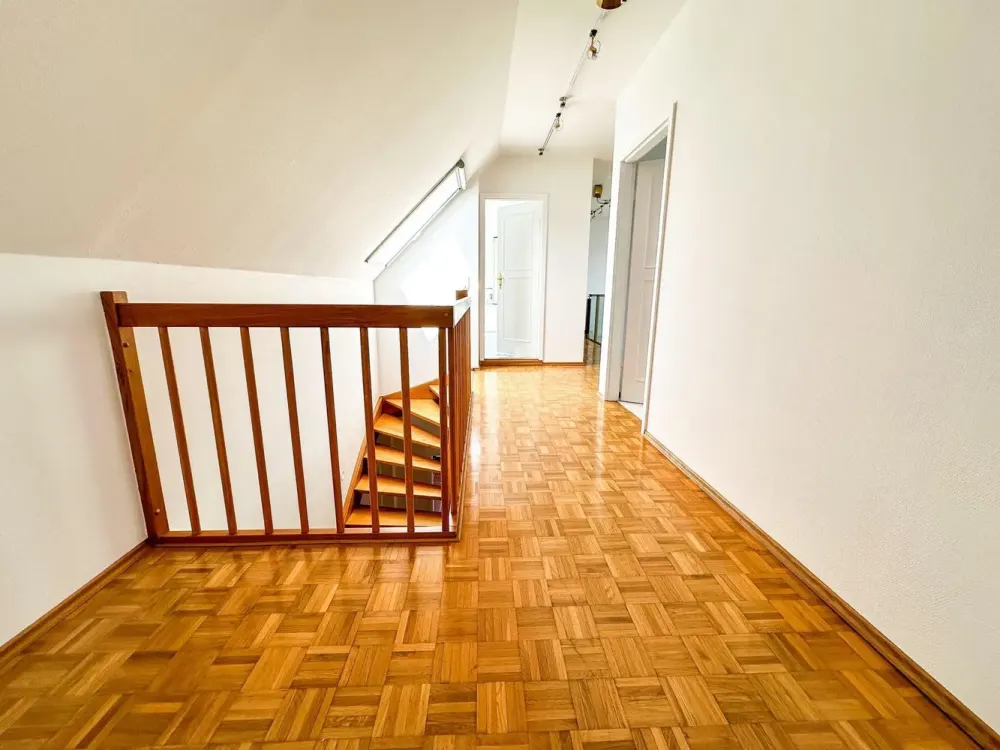 Sehr schönes Penthouse in spandau