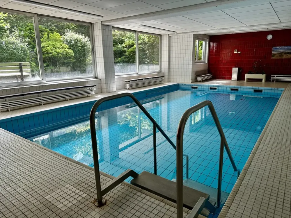 Horn: Erstbezug nach Modernisierung mit Pool und TG-Stellplatz