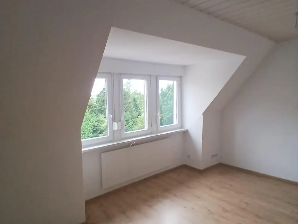 Helle 2-Raum-Wohnung in Wiedemar, 38 m², ab sofort verfügbar