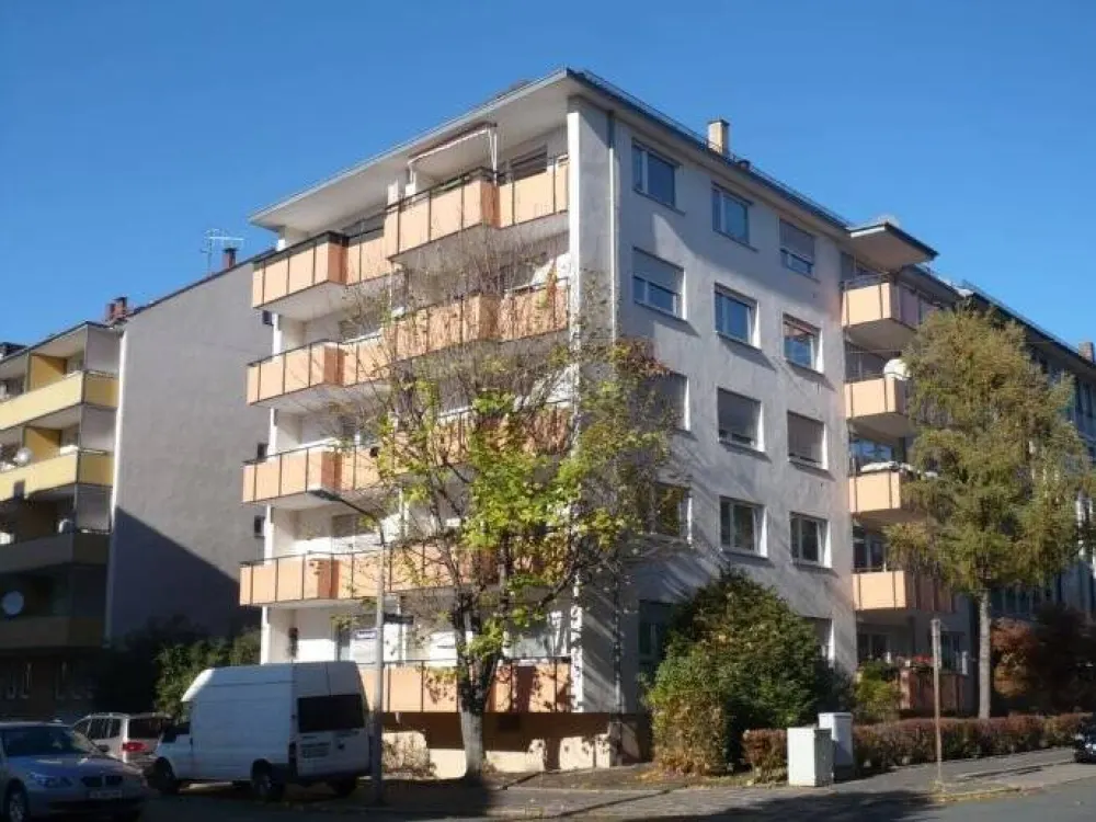 Ruhige 2 - Zimmer - Wohnung in St. Johannis mit Balkon