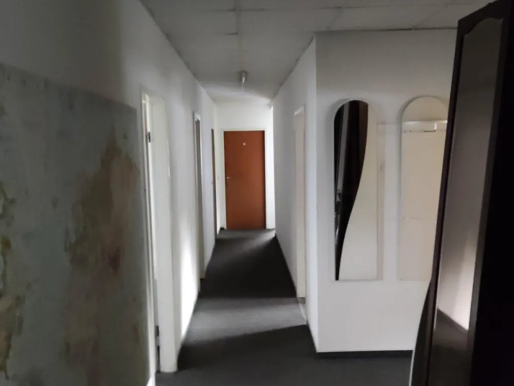 Großzügige Hausmeisterwohnung in Hamburg