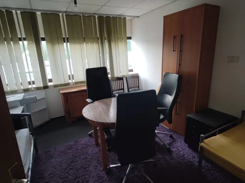 Großzügige Hausmeisterwohnung in Hamburg