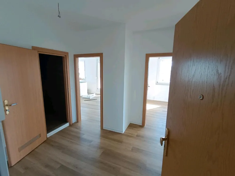 renovierte 3 Zimmer Wohnung mit schöner Aussicht | nahe TU