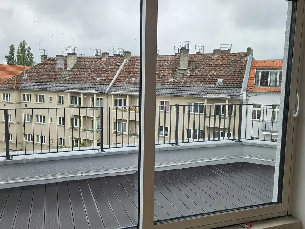 Große, helle 4 Zimmer Wohnung mit offenem Wohnbereich - Neu ausgebaut