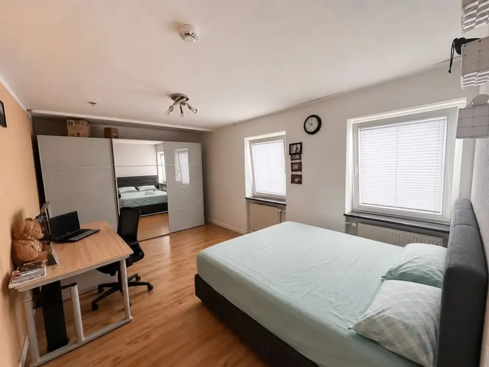 Helle 3-Zimmer-Wohnung im 10. OG mit Panoramablick über Fürth, möbliert