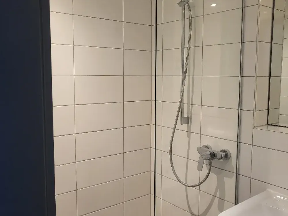 Schöne 1-Zimmer Wohnung in Berlin- nur Studenten, Azubis o. Praktikanten