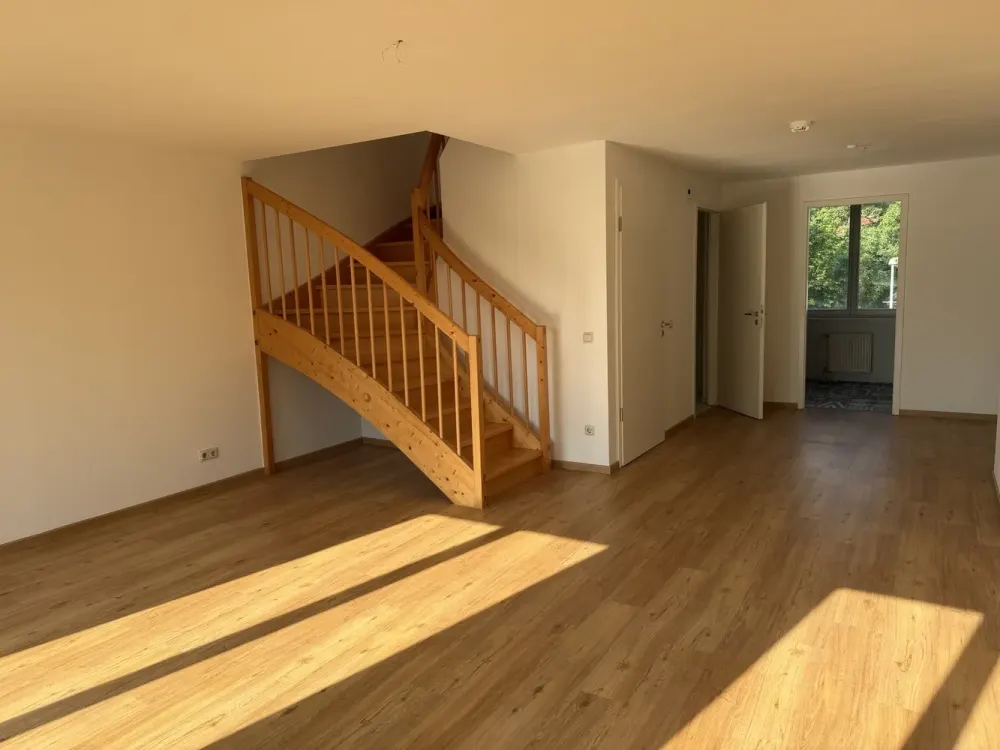 3-Zimmer-Maisonette-Wohnung mit großer Terrasse!