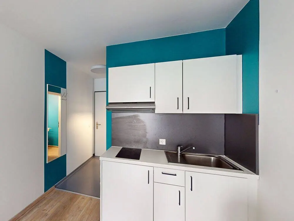 Ausschließlich für Auszubildende - Möbliertes 1-Zimmer-Apartment mit Einbauküche und Balkon