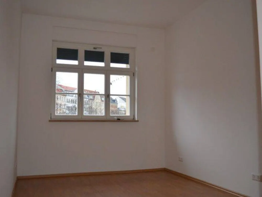 2-Zimmer-Wohnung mit EBK im beliebten Leipziger Süden !