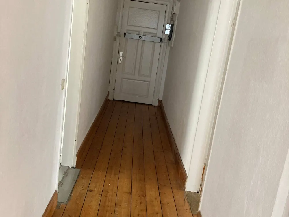 Barmbek-Süd: 2,5-Zimmer-Altbau