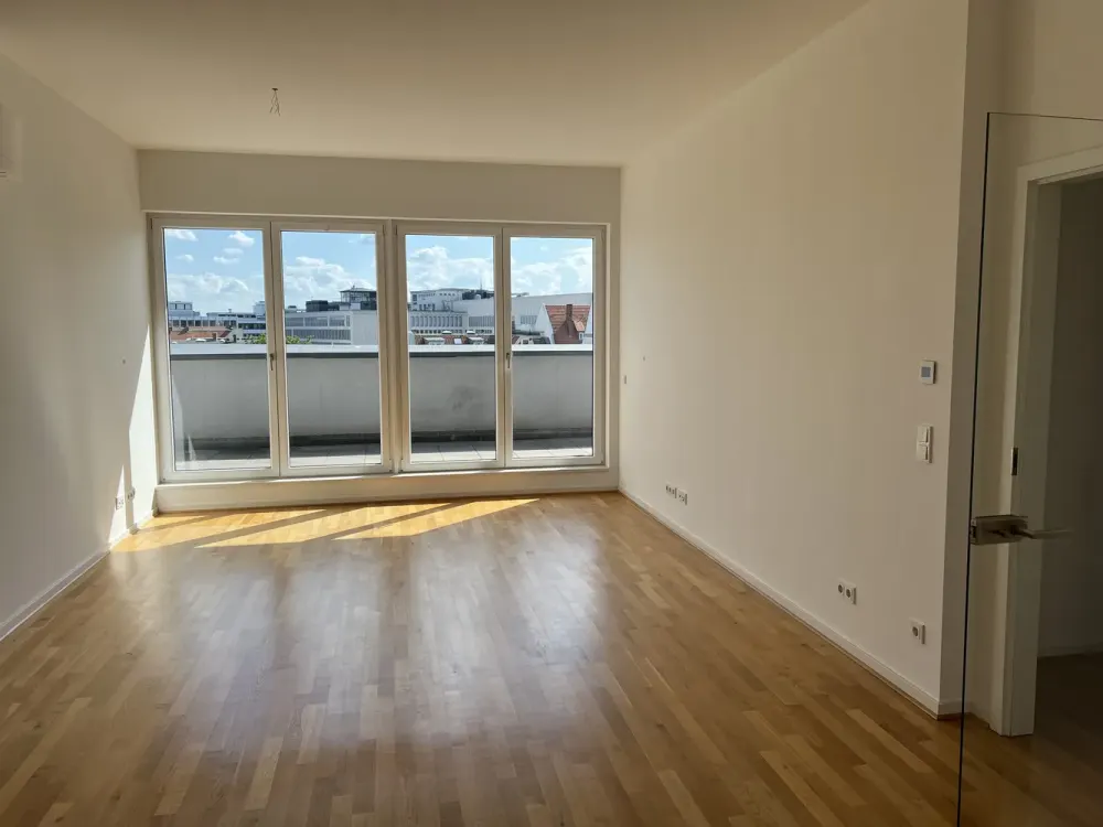 Viel Platz für die Familie: 4-Zimmer Dachgeschosswohnung mit Ausblick