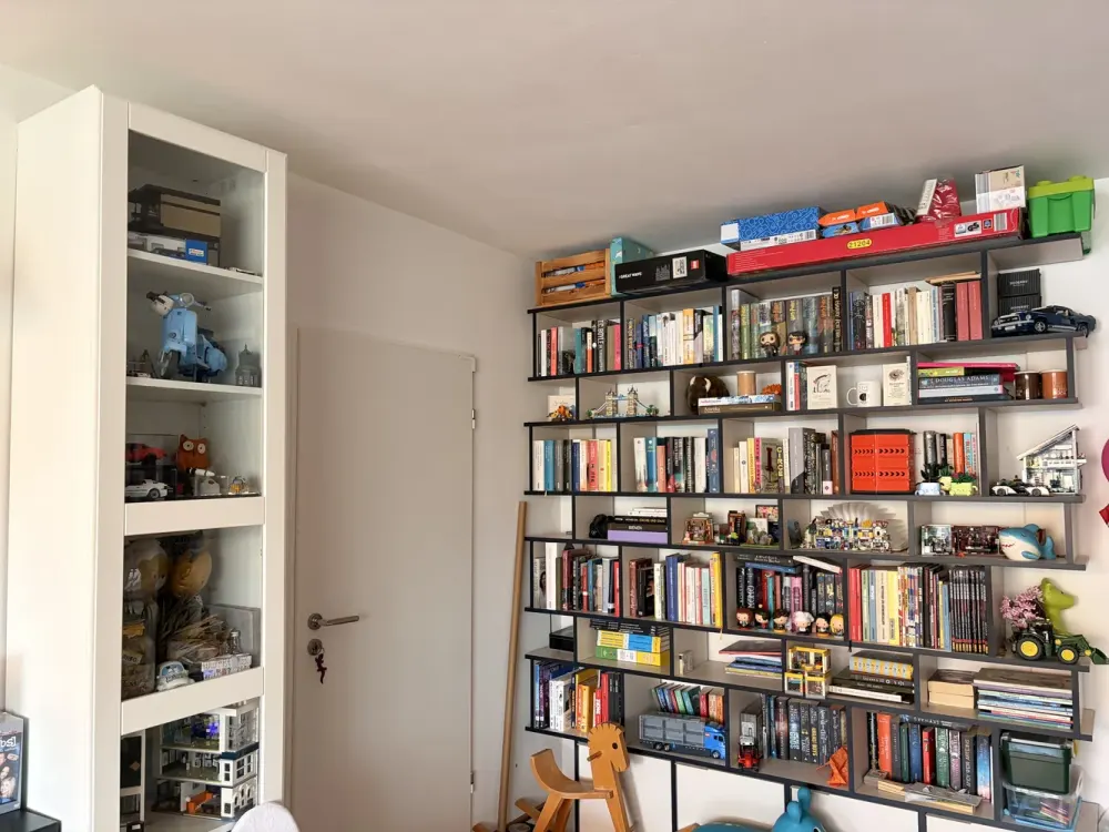 Bright 3-Room Apartment with Balcony and Underground Parking Space in Neu-Esting