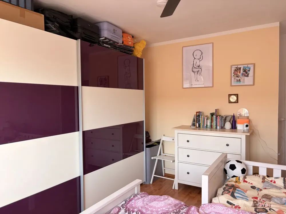 Bright 3-Room Apartment with Balcony and Underground Parking Space in Neu-Esting