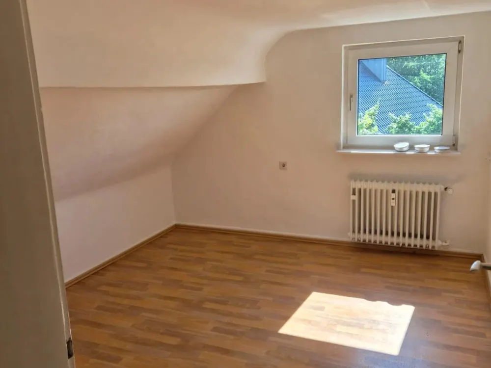 Gemütliche 4 - Zimmer Wohnung in Rösrath