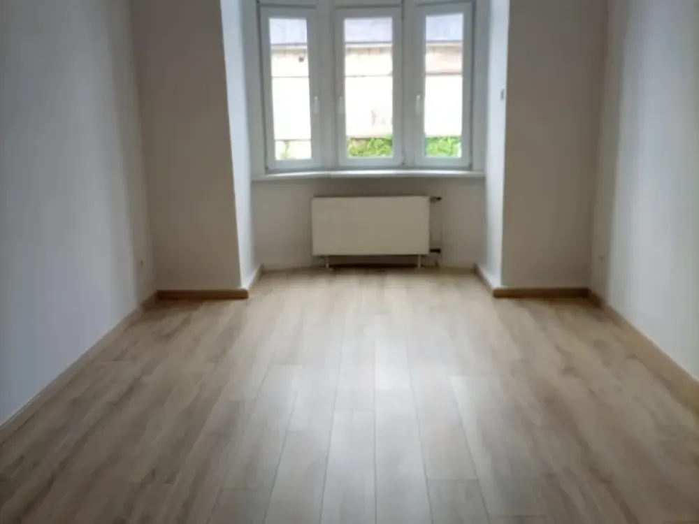 Top central and newly renovated 4.5-room apartment - move in and feel comfortable