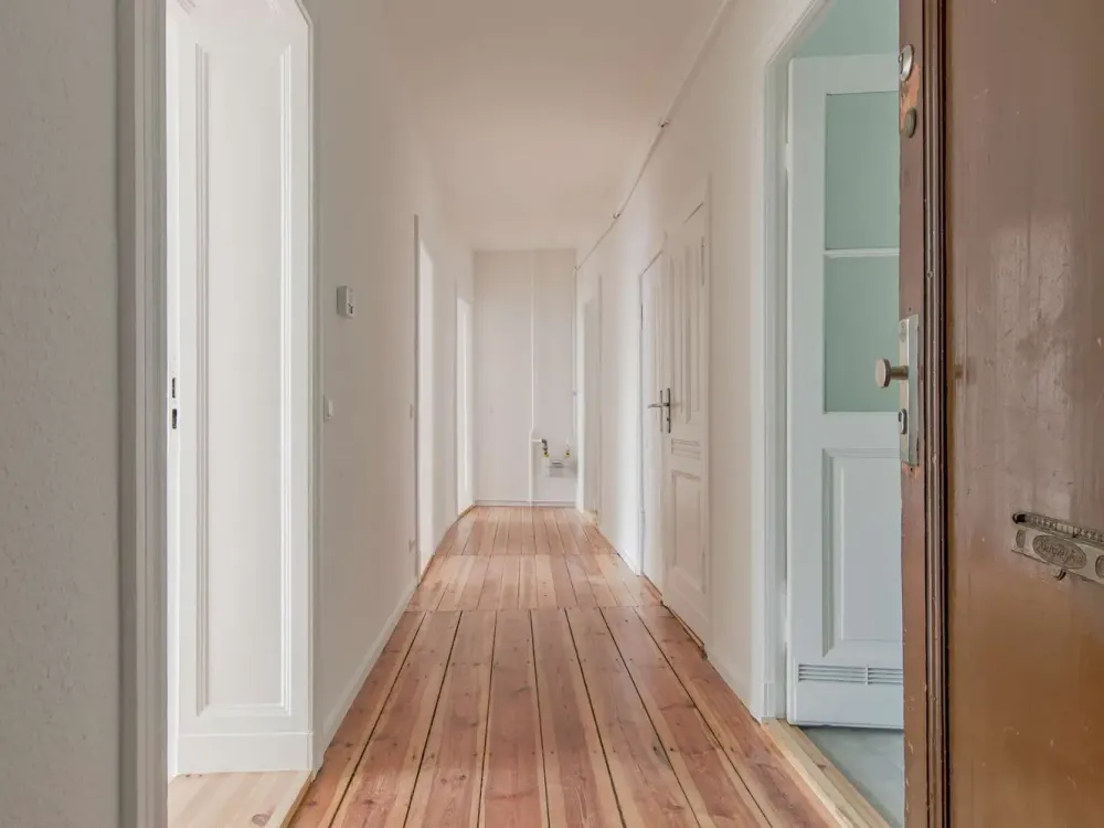 4,5-Zimmer-Wohnung mit Balkon in Charlottenburg!