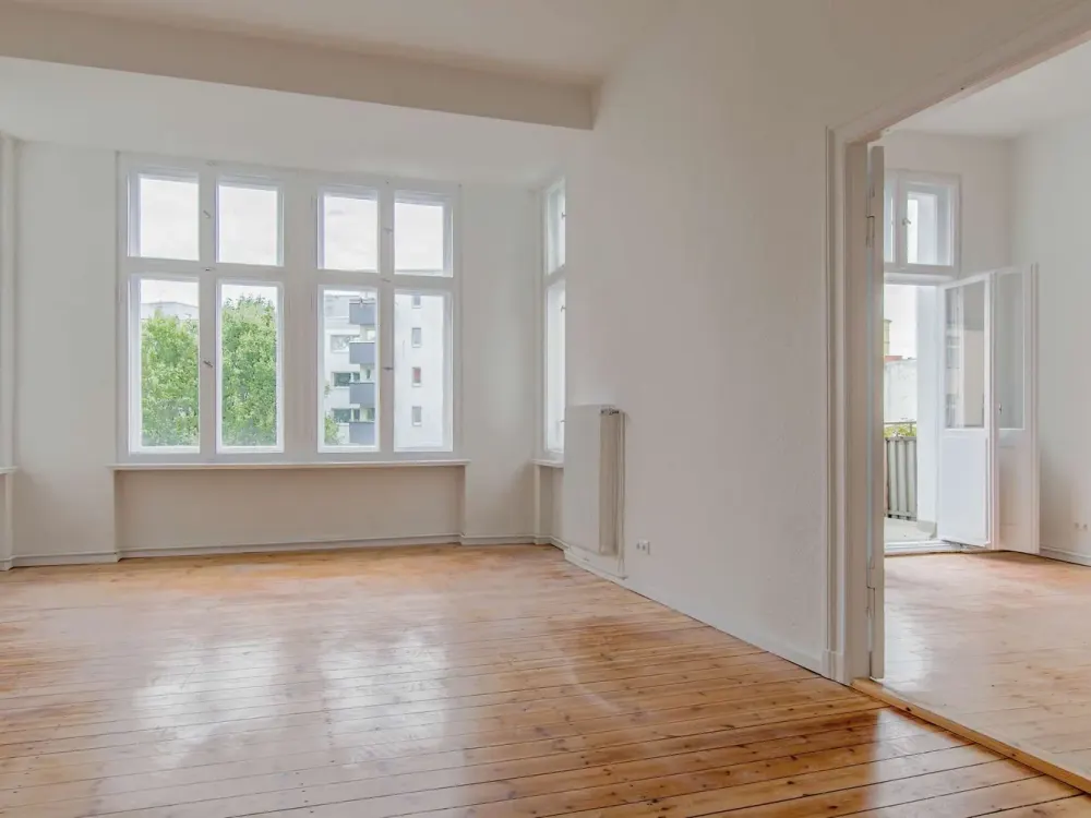 4,5-Zimmer-Wohnung mit Balkon in Charlottenburg!