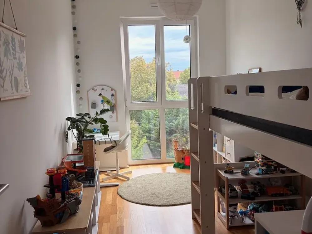 Helle 4-Zimmer Penthouse-Wohnung mit großer Dachterrasse