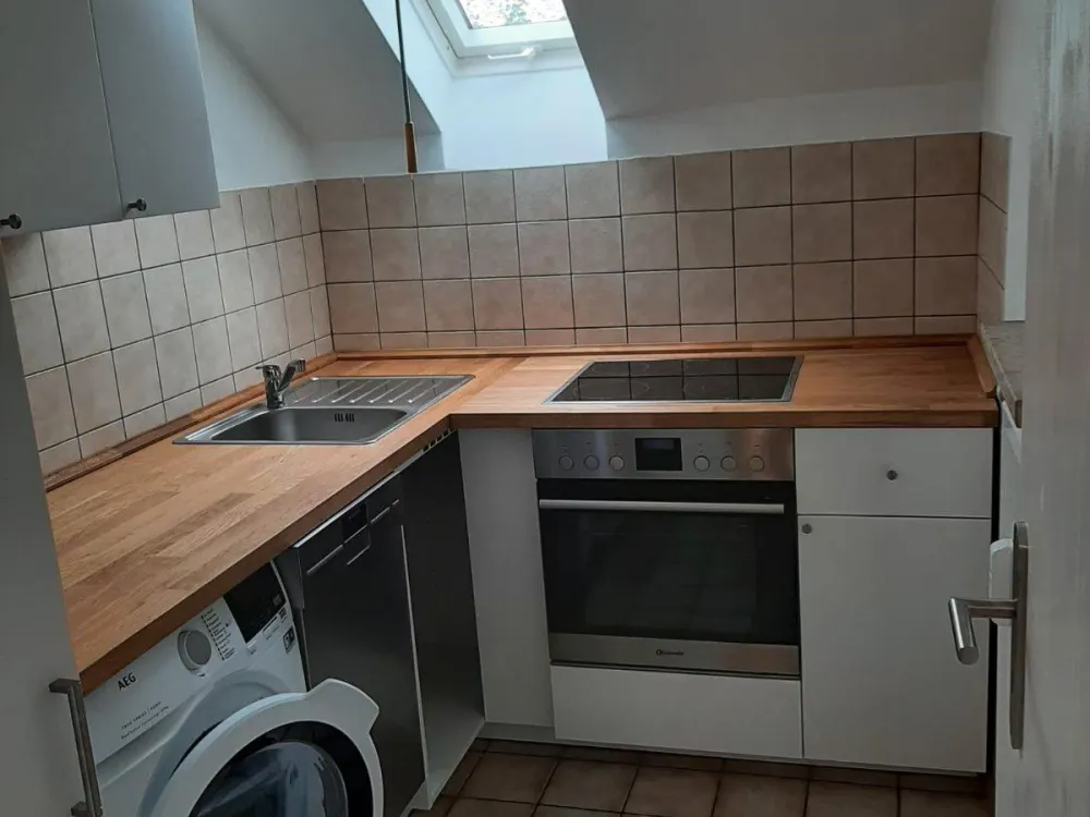 3 ZKB Dachgeschoss Mietwohnung 3 Zimmer