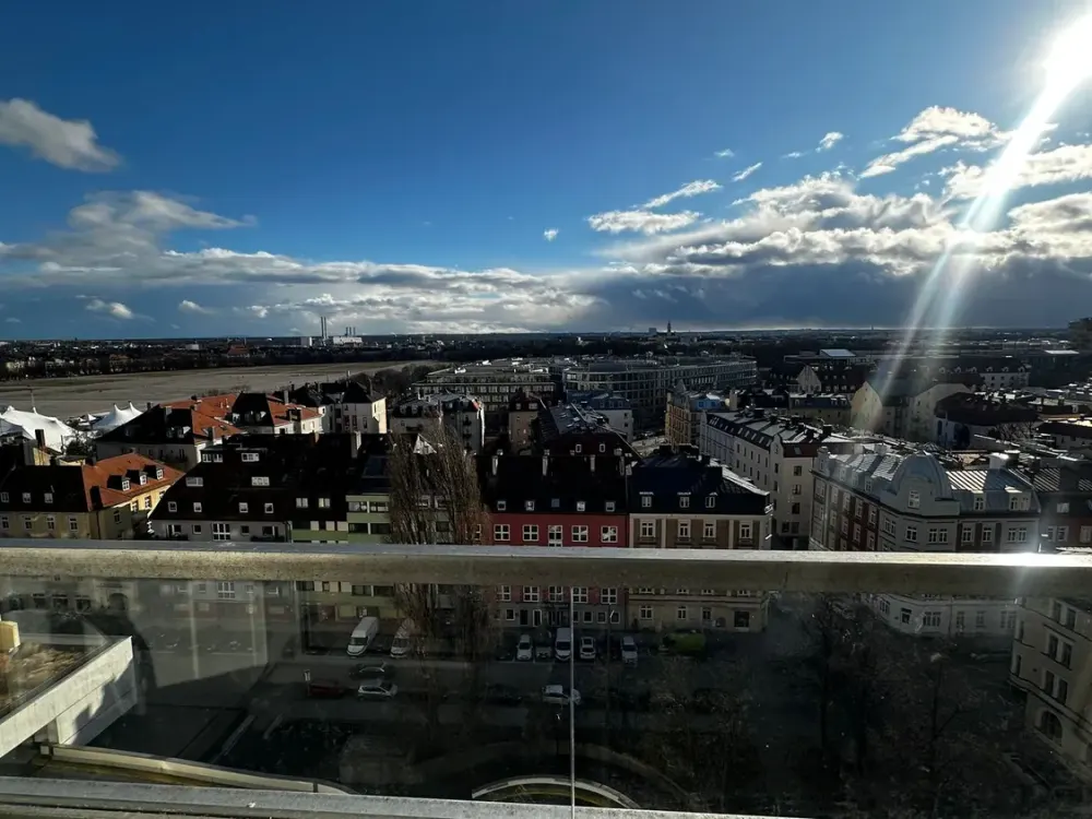 *** Gemütliche 1-Zimmer-Wohnung *** mit Balkon und spektakulärer Aussicht ***