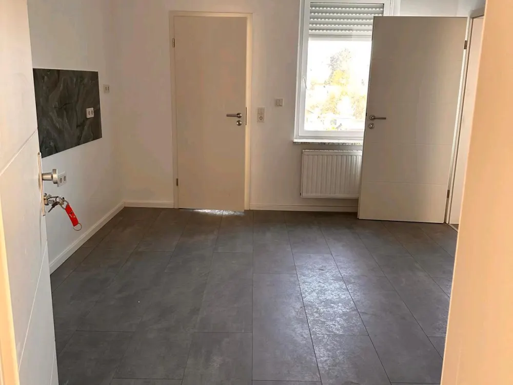 Helle, frisch renovierte Wohnung