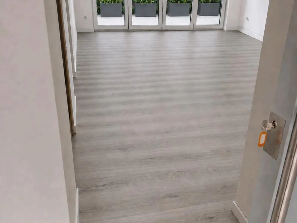 Erstbezug Reihenhaus 90m² Nähe S-Bahn in Frankfurt-Nied