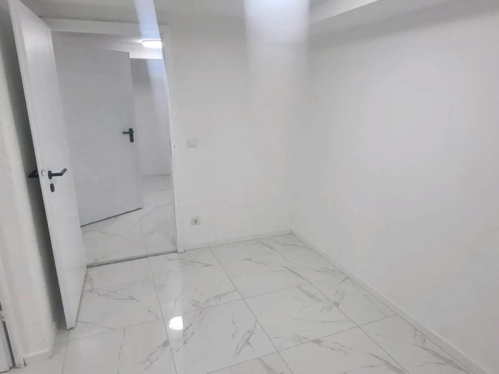 2 Zimmer Souterrainwohnung in Paffrath