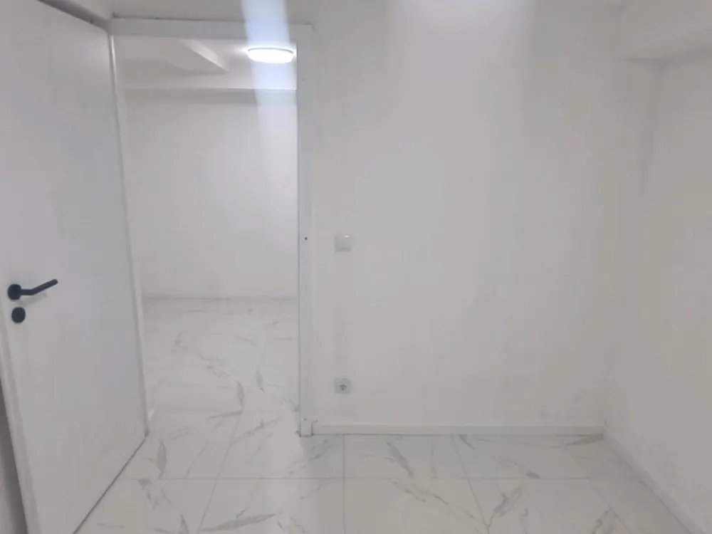 2 Zimmer Souterrainwohnung in Paffrath