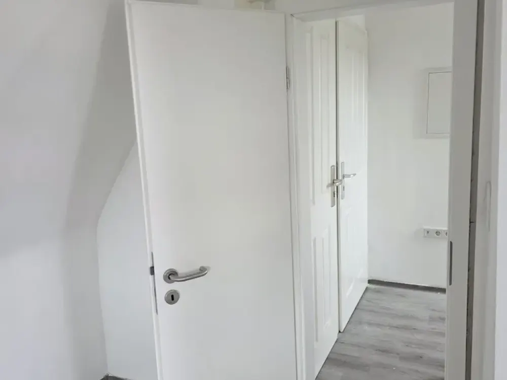 Compact Living: 2-Room Apartment in Kassel-Brasselsberg