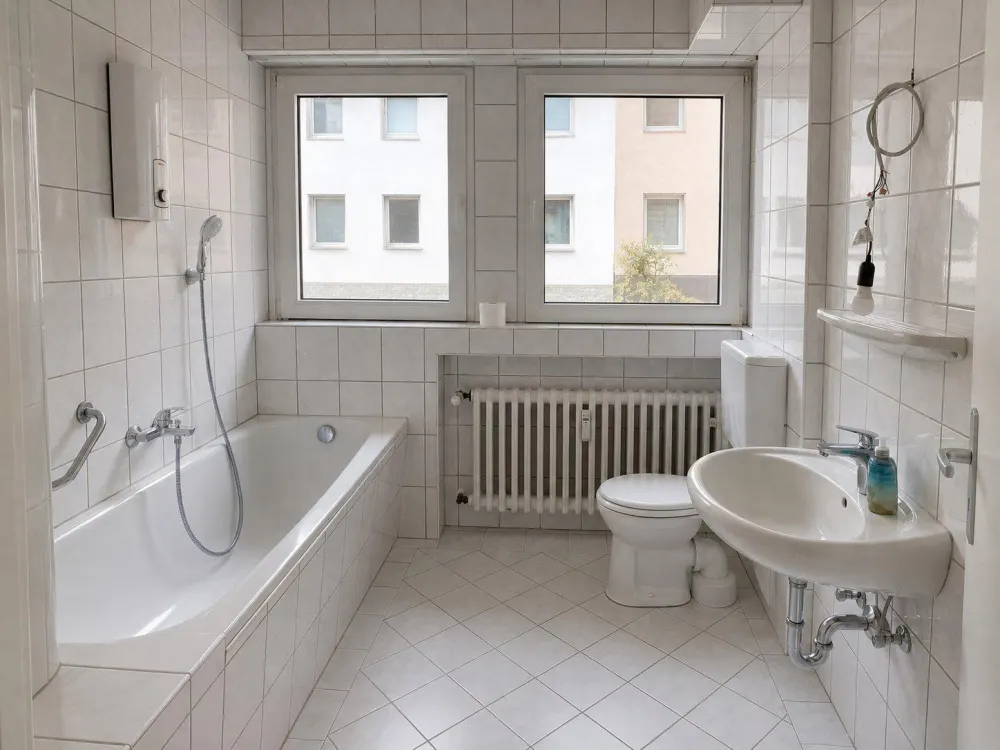 Helle 2-Zimmer-Wohnung mit Süd-Ost-Balkon