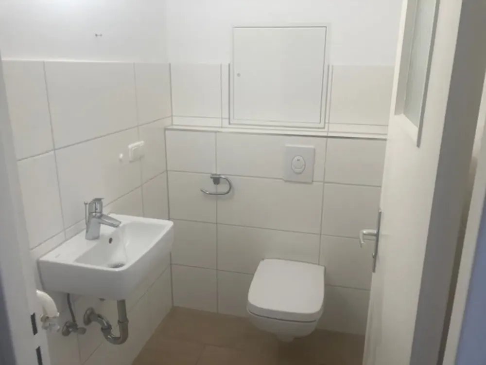 Großzügig geschnittene 2-Zimmer-Wohnung! Ohne WBS!