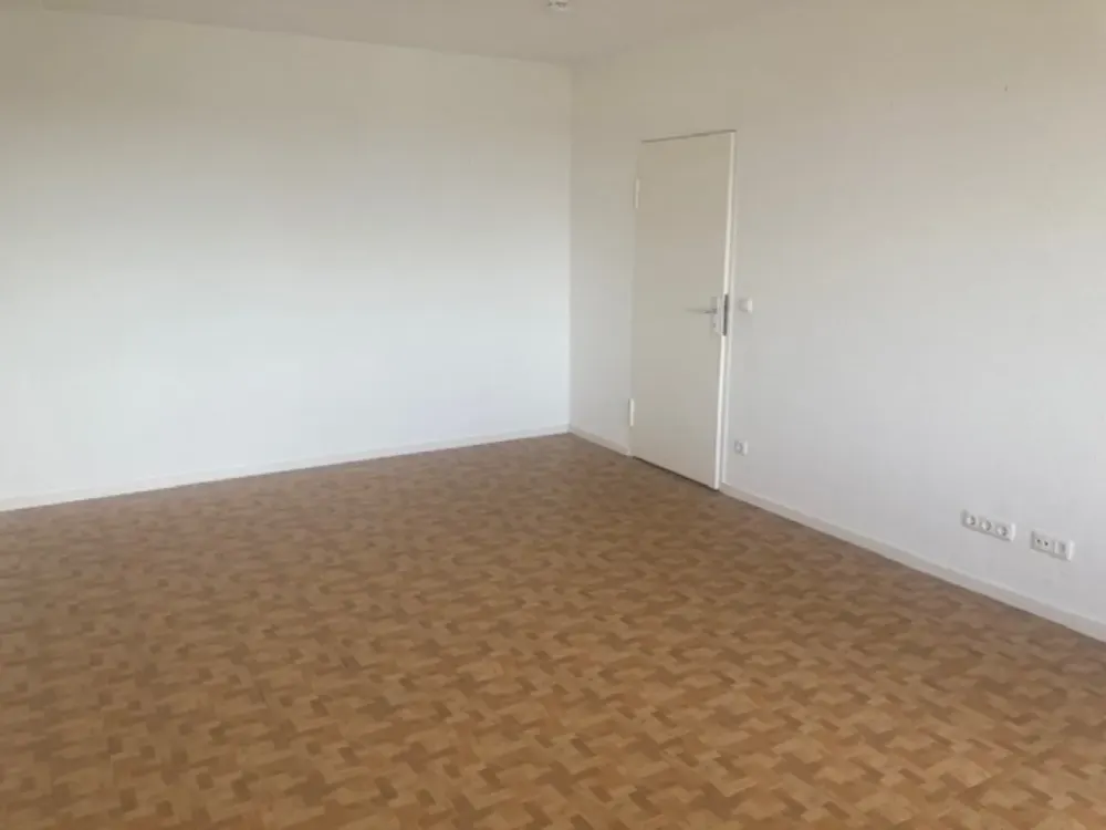 Großzügig geschnittene 2-Zimmer-Wohnung! Ohne WBS!