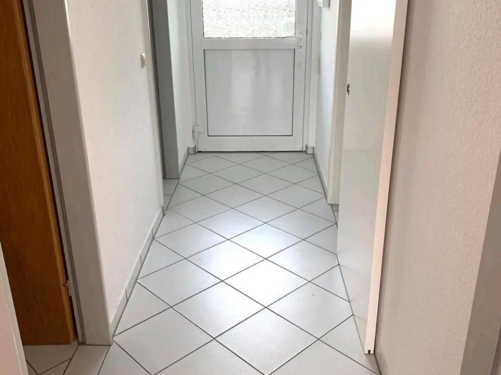 Bungalowwohnung mit Balkon/Terrasse
