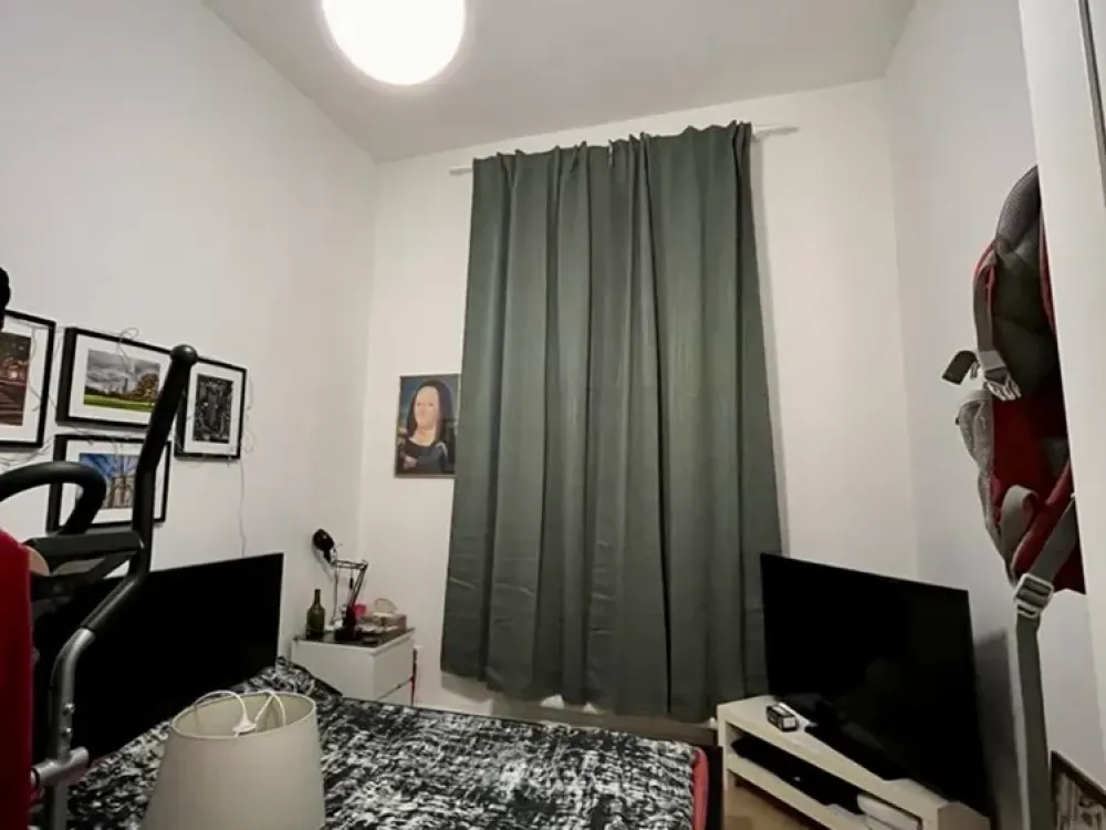 Sonnige 2-Zimmer-Altbauwohnung mit großem Balkon in Köln-Ehrenfeld