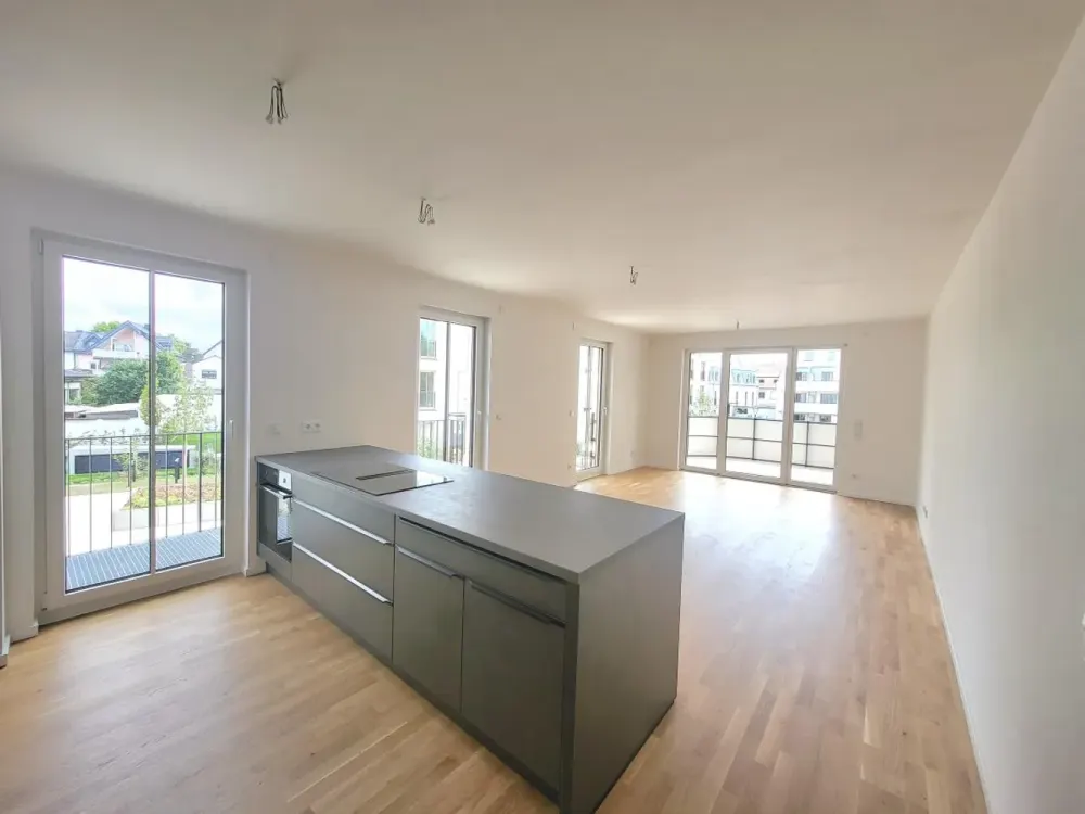Dream Apartment with High-End Features! WE 04.01.04