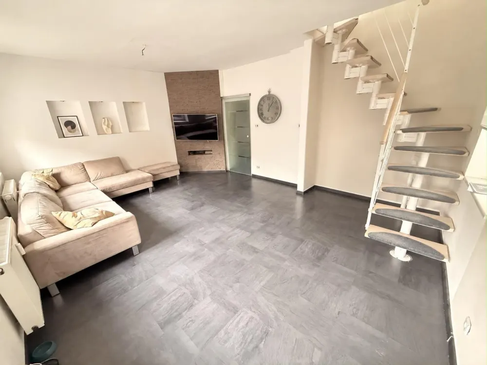 3,5 Zimmer Wohnung mit EBK in Fürth/Poppenreuth