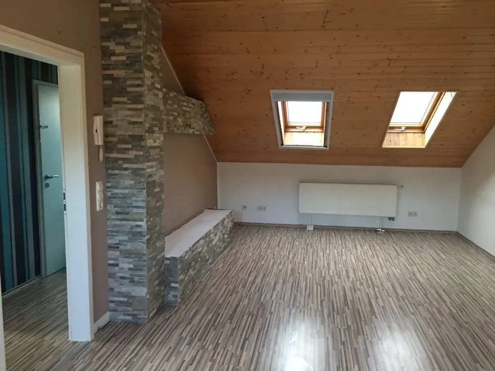 Cozy Attic Apartment in Ludweiler