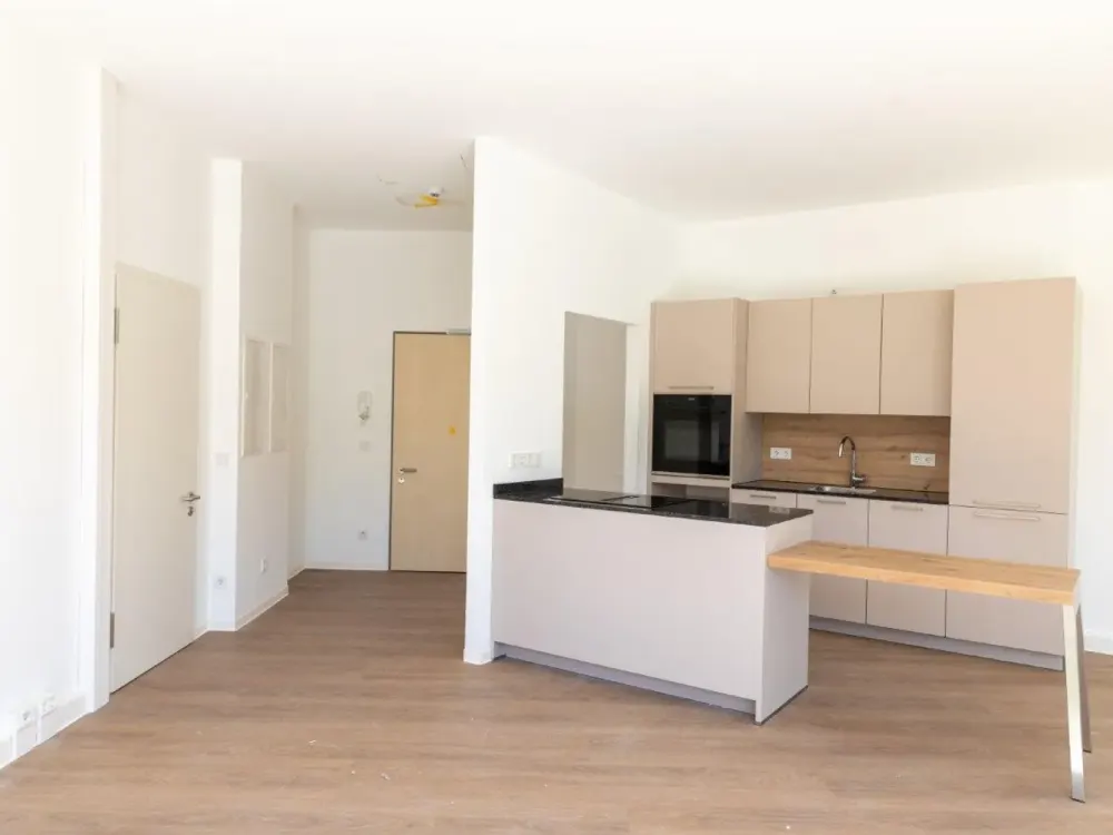 NEU: Erstbezug! Hochwertige & barrierearme 2-Zi.-Wohnung in Frankfurt Sachsenhausen