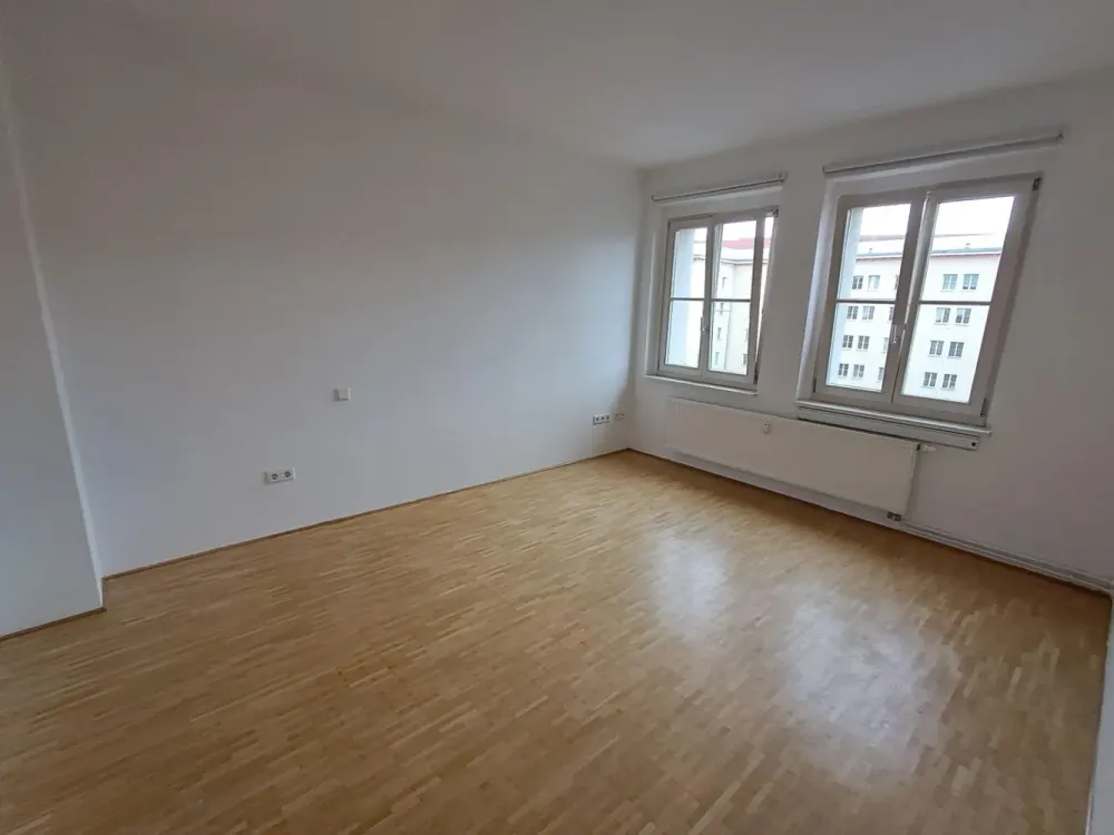 Helle barrierefreie 2-Raum Wohnung