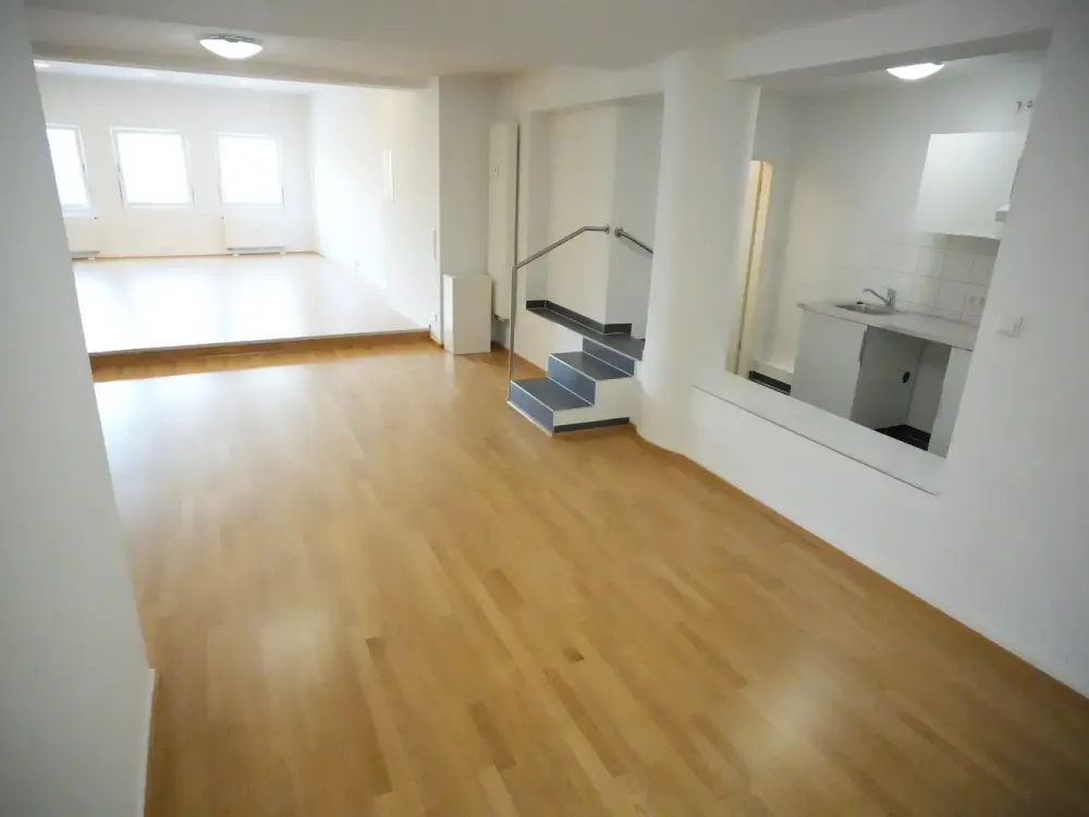 Schönes zentrales 1-Zimmer-Apartment mit Blick auf die Hauptwache