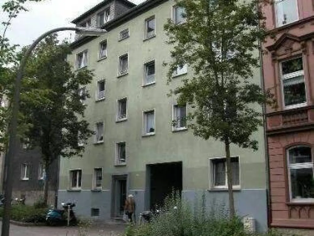 3-Zimmer Dachgeschosswohnung im Klinikviertel