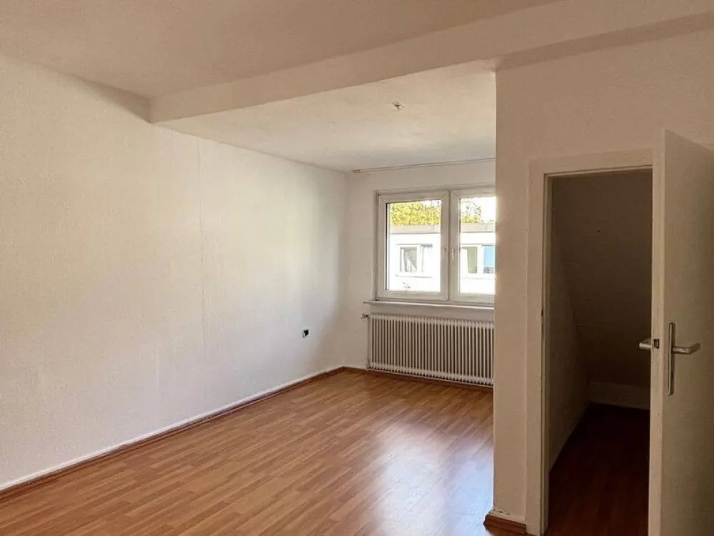 3-Zimmer Dachgeschosswohnung im Klinikviertel