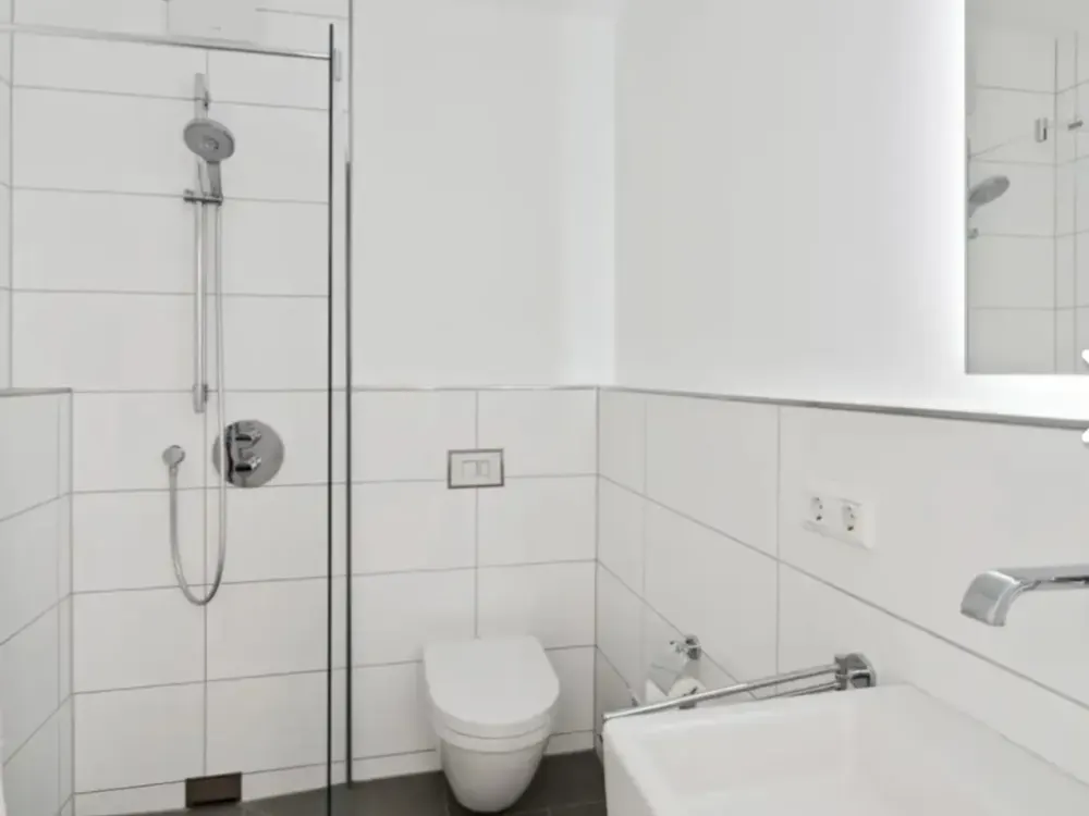 Traumhafte 3-Zimmer-Wohnung in der Südstadt (114 m²) inkl. EBK, Befristete Untermiete