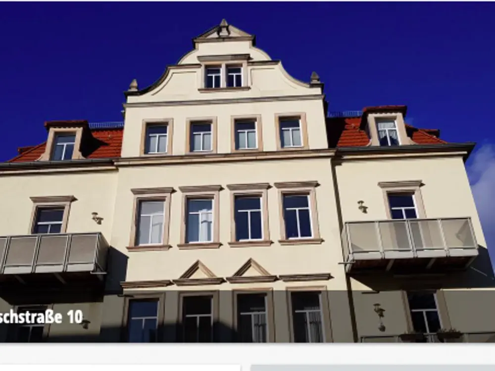 Well-maintained 2-room apartment with balcony and fitted kitchen in Dresden