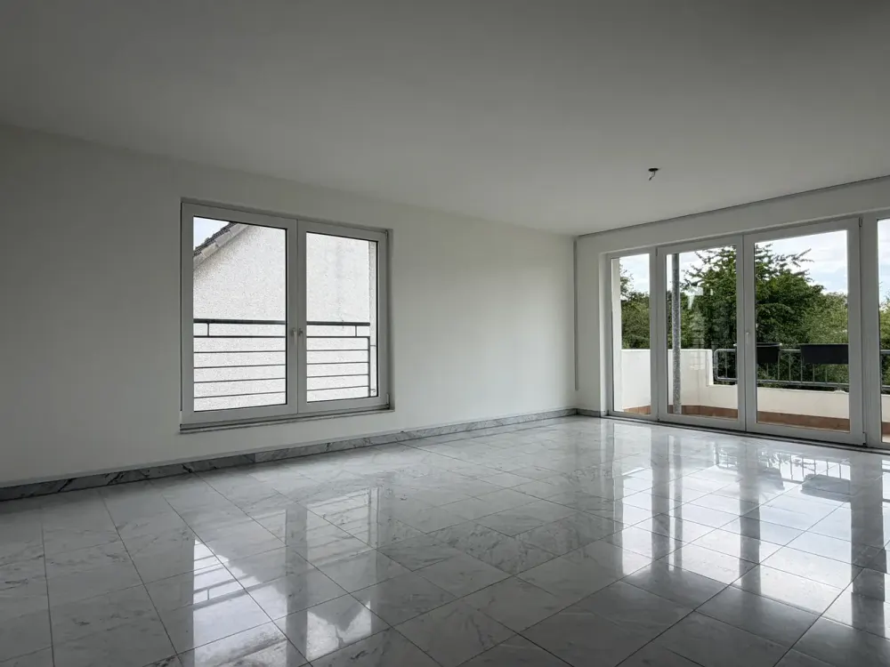 Helle 3-Zimmer-Wohnung mit großem Balkon in Schlebusch