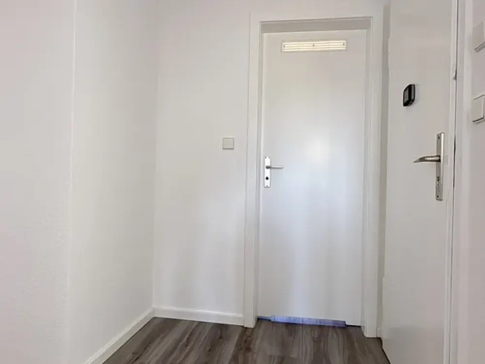 Erstbezug nach Sanierung - 4 Zimmer Wohnung in Stuttgart-Untertürkheim