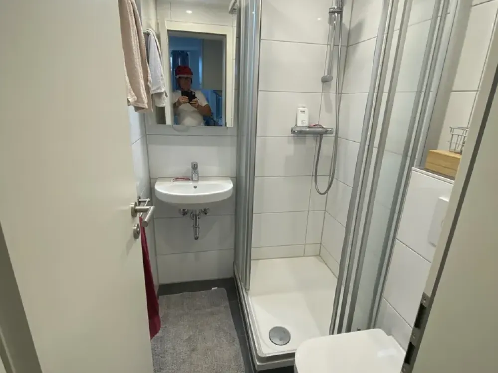 Ruhiges 1-Zimmer-Appartement im Lehenviertel Stuttgart-Süd/Stadtnah im Grünen mit Aussensitzplatz