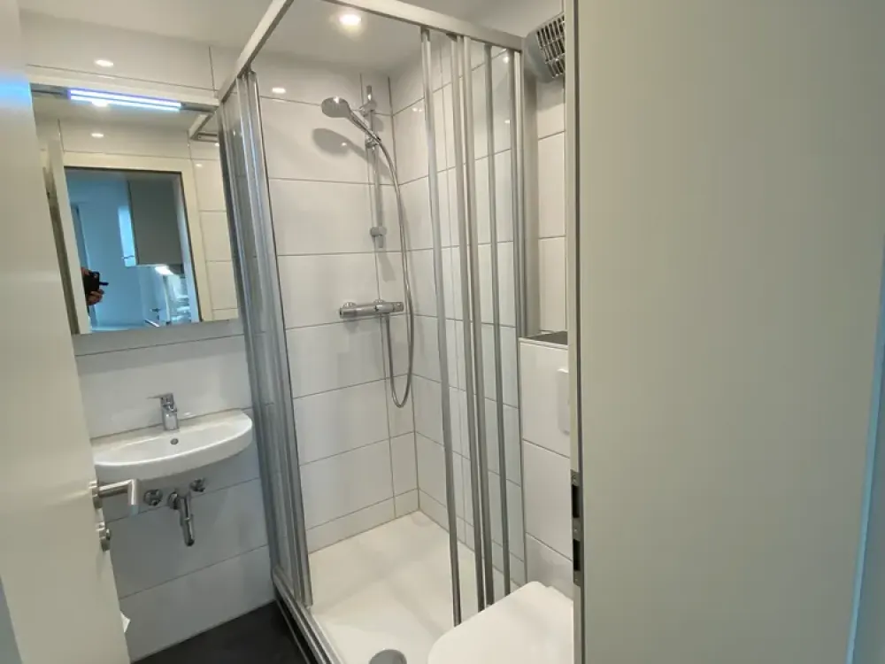 Ruhiges 1-Zimmer-Appartement im Lehenviertel Stuttgart-Süd/Stadtnah im Grünen mit Aussensitzplatz